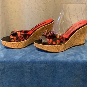 Chinese Laundry Seabury Cork Platform Wedge